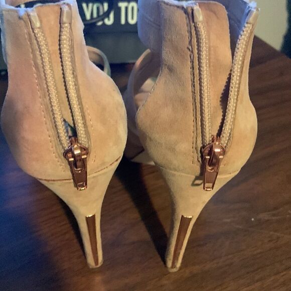 Dolce Vita ankle strap stilettos size 8.5 excellent condition preloved ❤️ - Picture 7 of 16